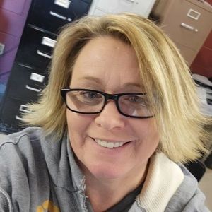 Meet your Posher, Vicki